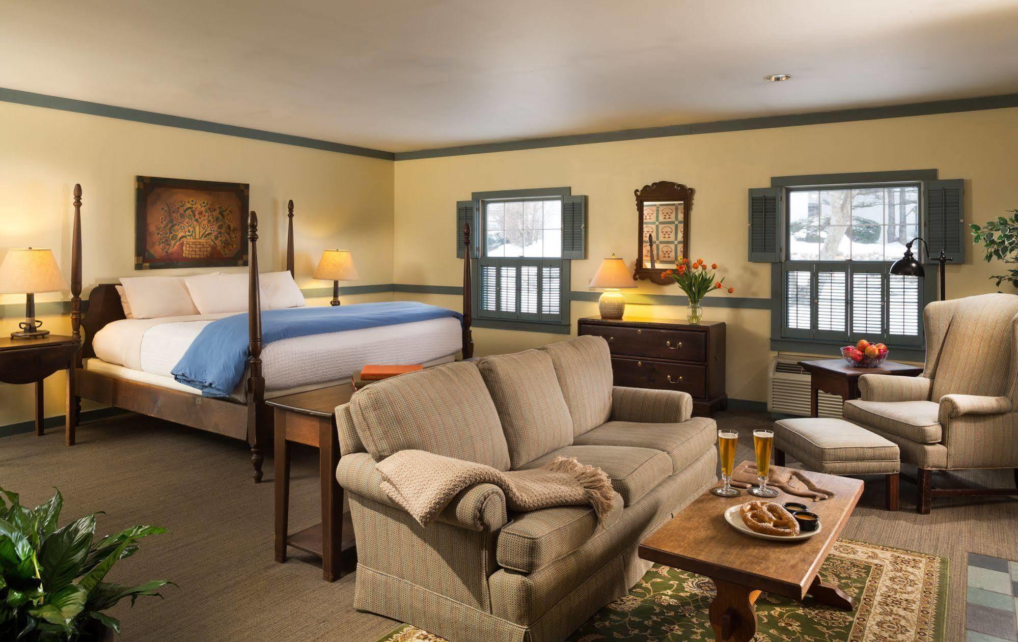 The Inn At Turkey Hill ブルームズバーグ エクステリア 写真